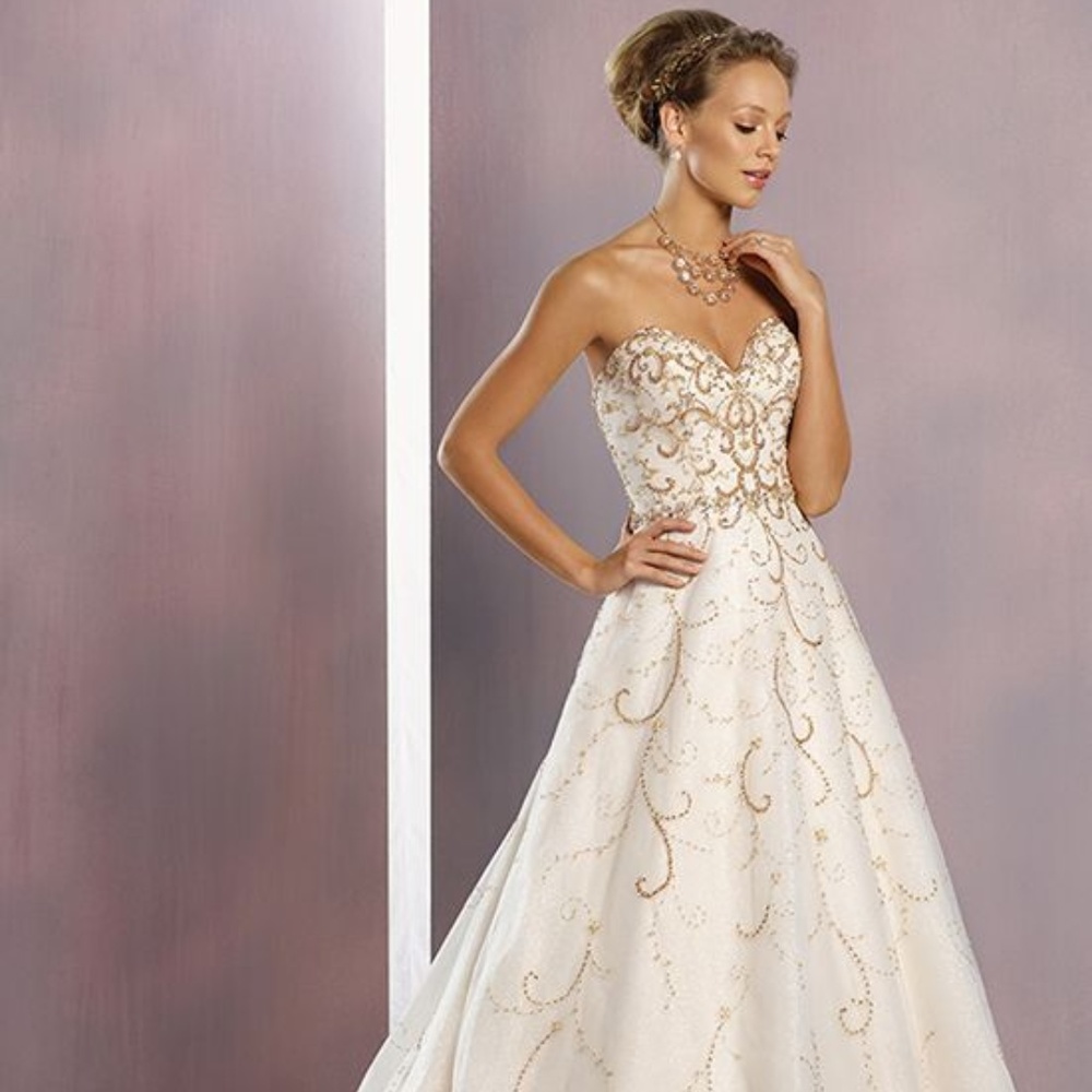 DISNEY FAIRYTALE COLLECTION Wedding Dress